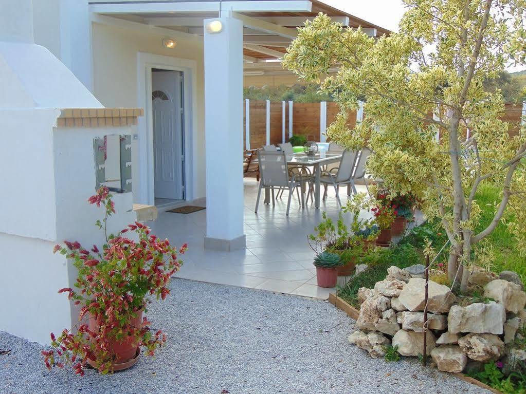 Villa Campos- Less Than 5-Min Walk To Kalivaki Beach جورجيوبوليس المظهر الخارجي الصورة