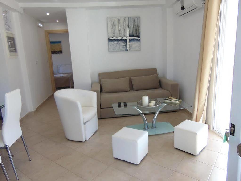 Villa Campos- Less Than 5-Min Walk To Kalivaki Beach جورجيوبوليس المظهر الخارجي الصورة